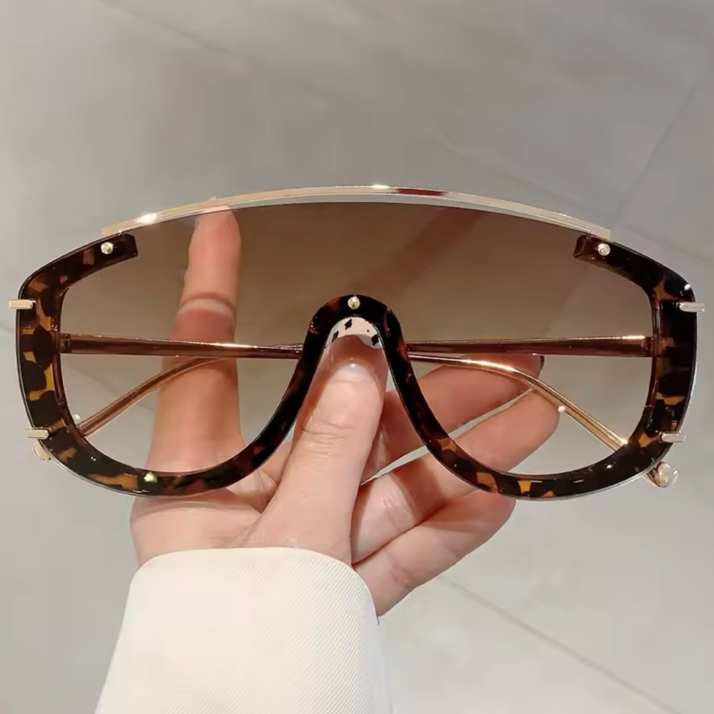 TORTOISE SHELL, LEOPARD OR ANIMAL PRINT SHIELD SHAPED SUNNIES- UV400-NEW - Picture 2 of 8